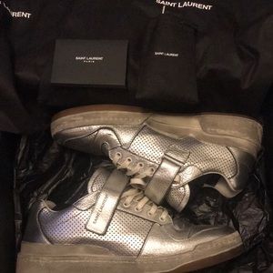 St Laurent jimmy calf’s size 43+ size 10us..290